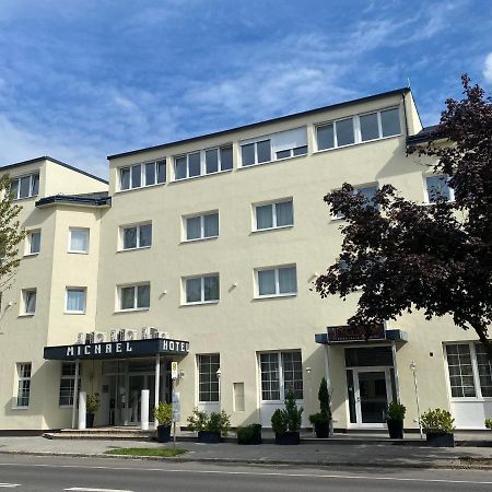 Hotel Michael Gerasdorf bei Wien Exteriér fotografie